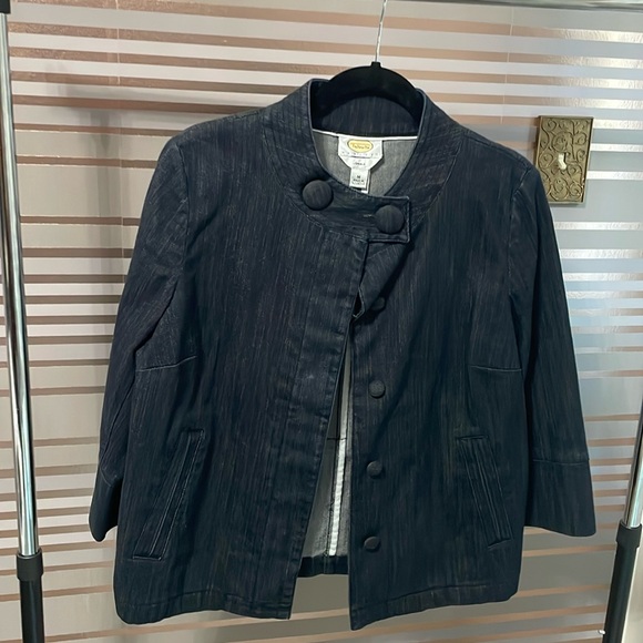 Talbots size medium denim jacket with hidden center buttons down front - Picture 1 of 5